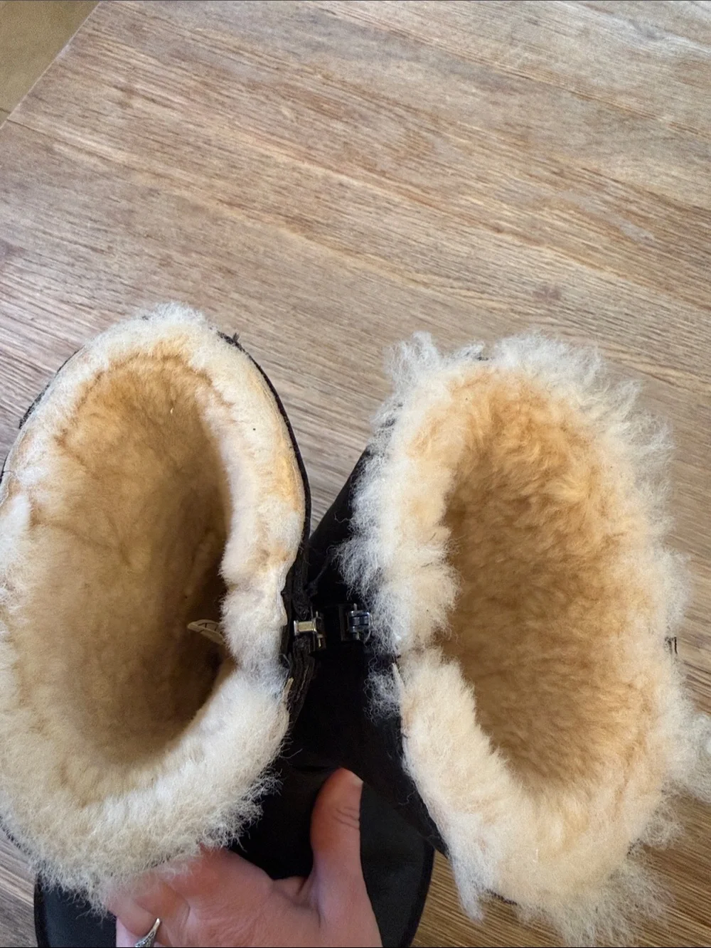 UGG classic kids